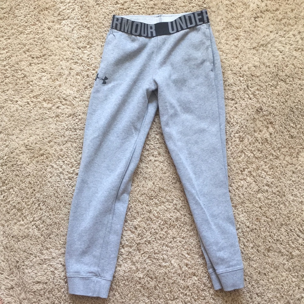 Under Armour sweatpants, Girls 8-10
